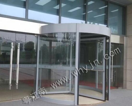 地簧門1111.jpg 地簧門1111.jpg